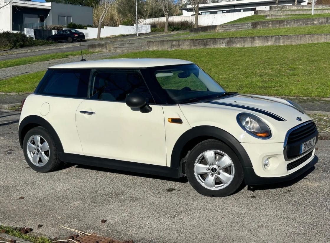 MINI ONE D - Coupé