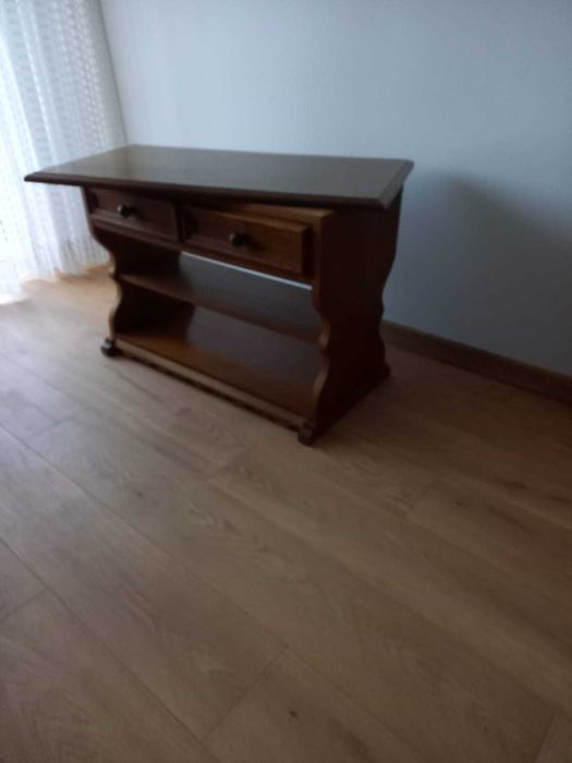 sprzedam szafkę pod TV