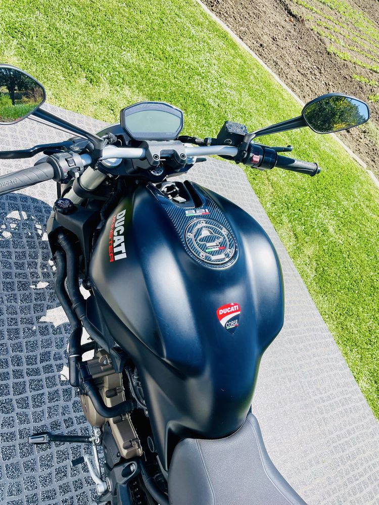 Ducati Monster 821 Dark, NOVA! [com vídeo]