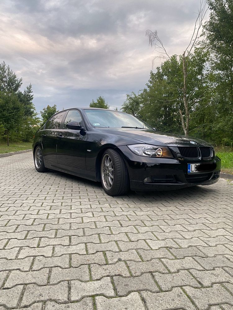 BMW 320i E90 | Dotykowy ekran | Podgrzewane fotele | Zadbany stan