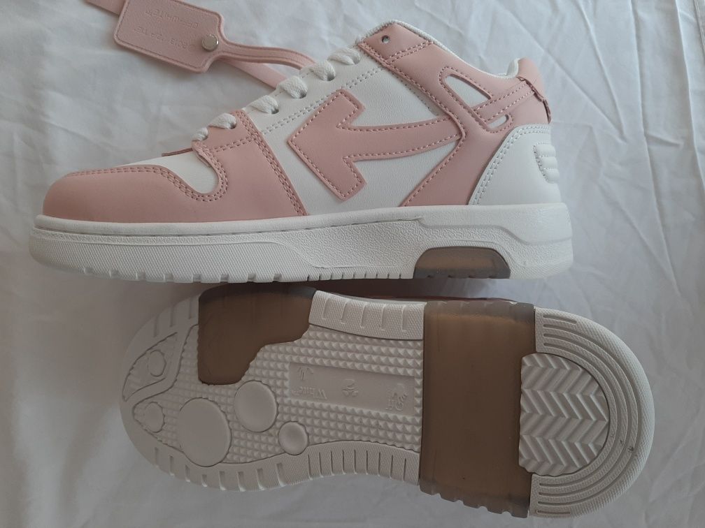 Ténis Off White rosa - novos