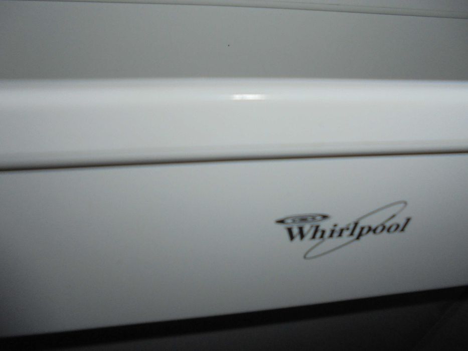 Frigorifico encastre - WHIRLPOOL -/ Bom estado / Com garantia