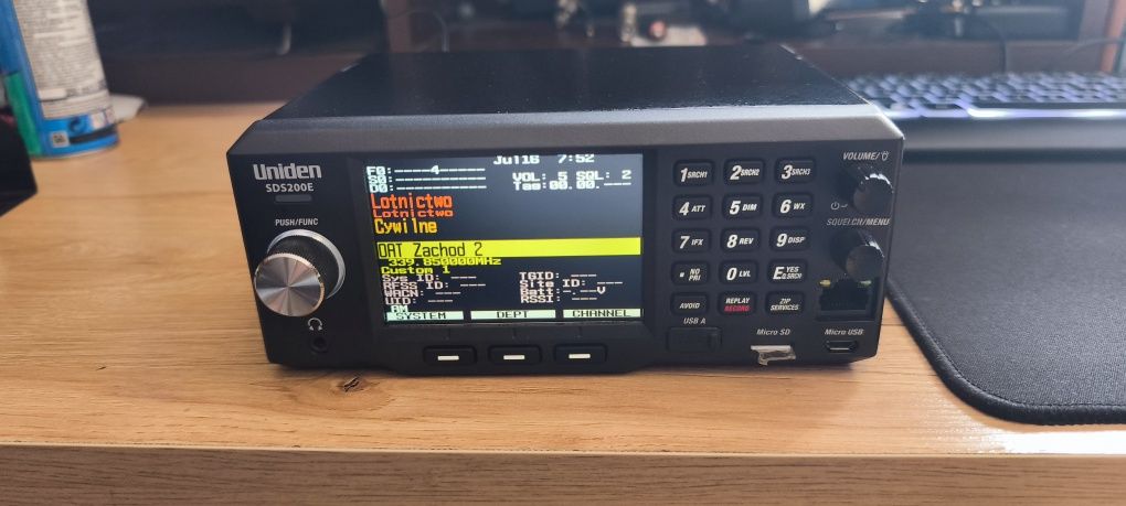 Skaner Uniden SDS200 E
