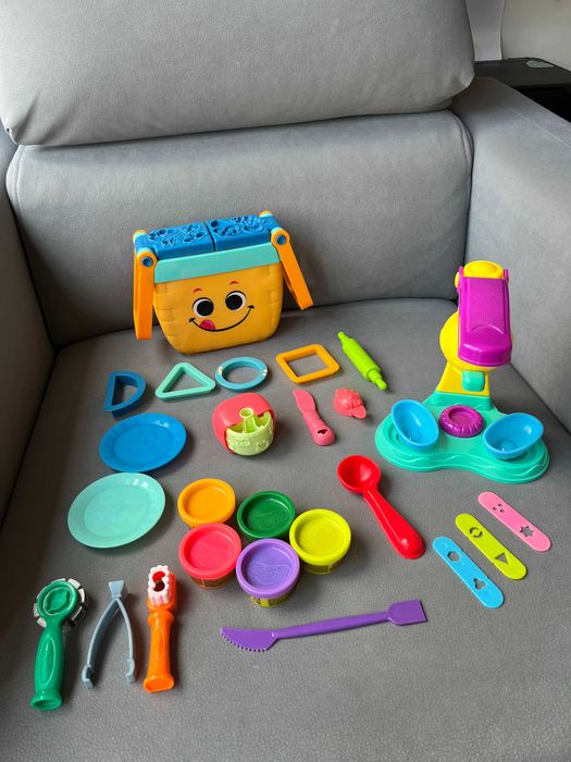Play-Doh 2 Zestawy Piknik + Fabryka Lodów Akcesoria + 5 Tub Ciastoliny