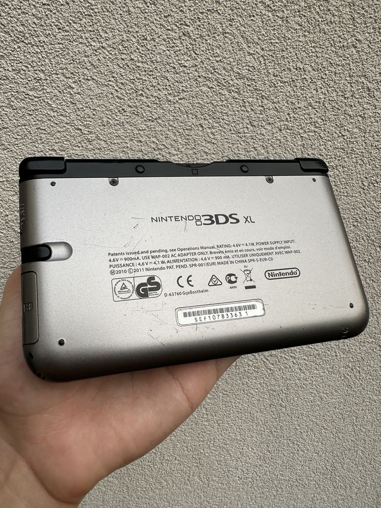 3DS XL + Caixa (Desbloqueada, 128Gb, Todos os Pokemon/Mario/Zelda/etc)