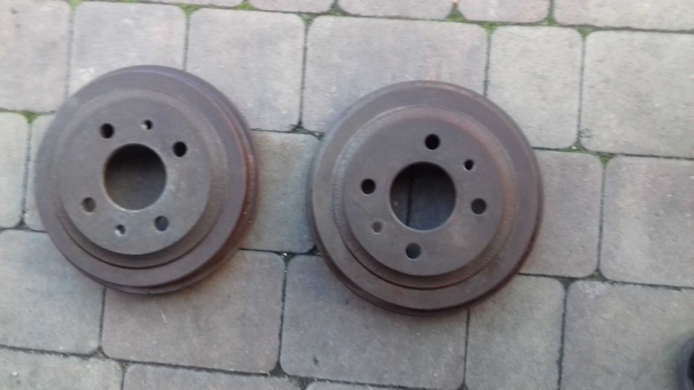 bębny do fiata126p