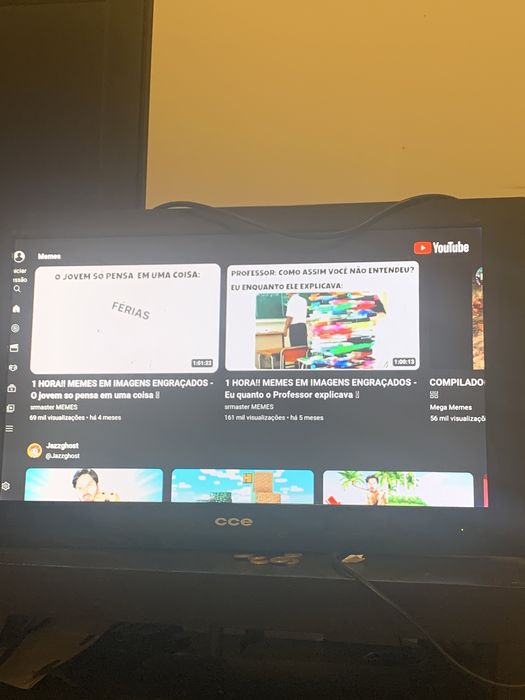 Mini Tv usada poucas vezes