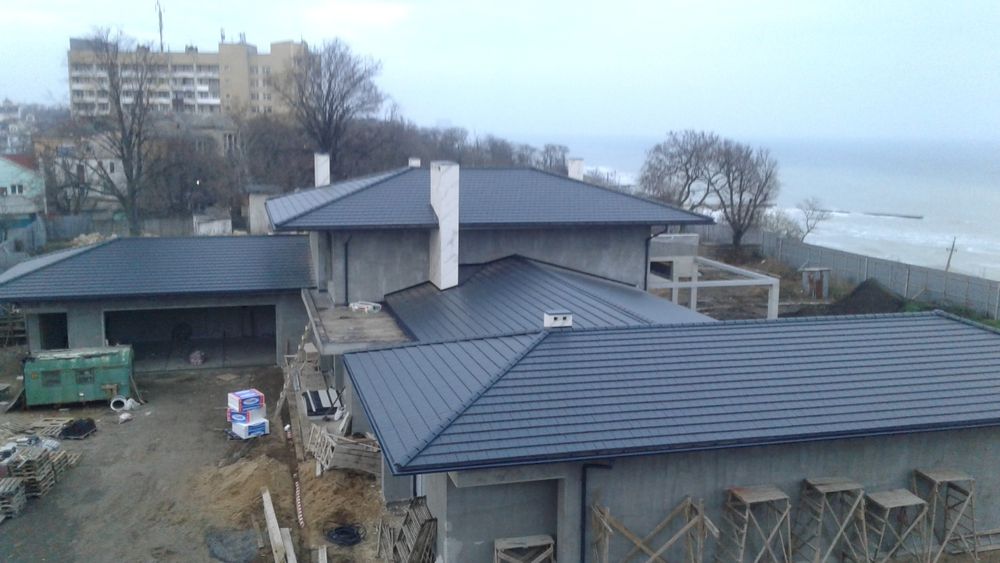 Монтаж даху, фасадів.