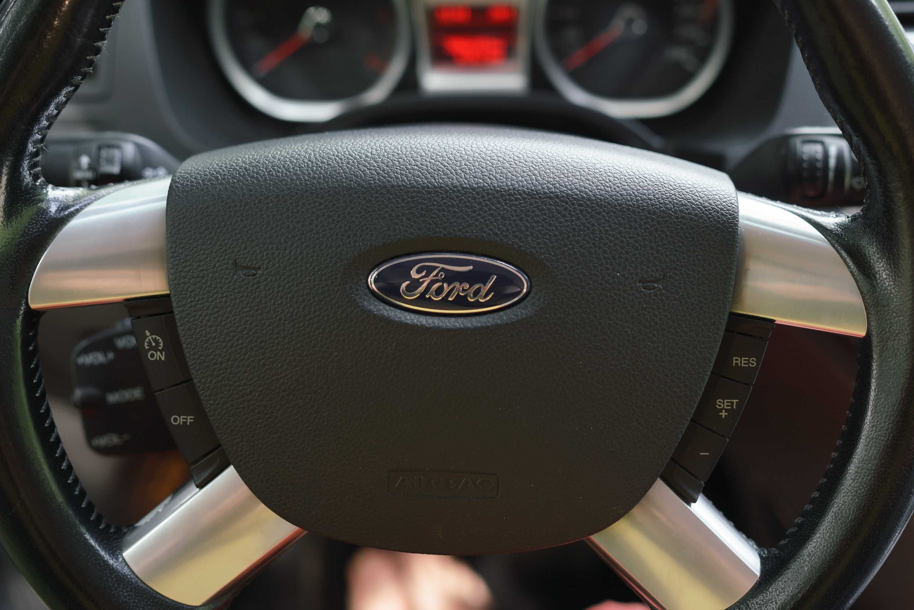 Ford Kuga 2012 Titanium в гарному стані, перший власник, з салону