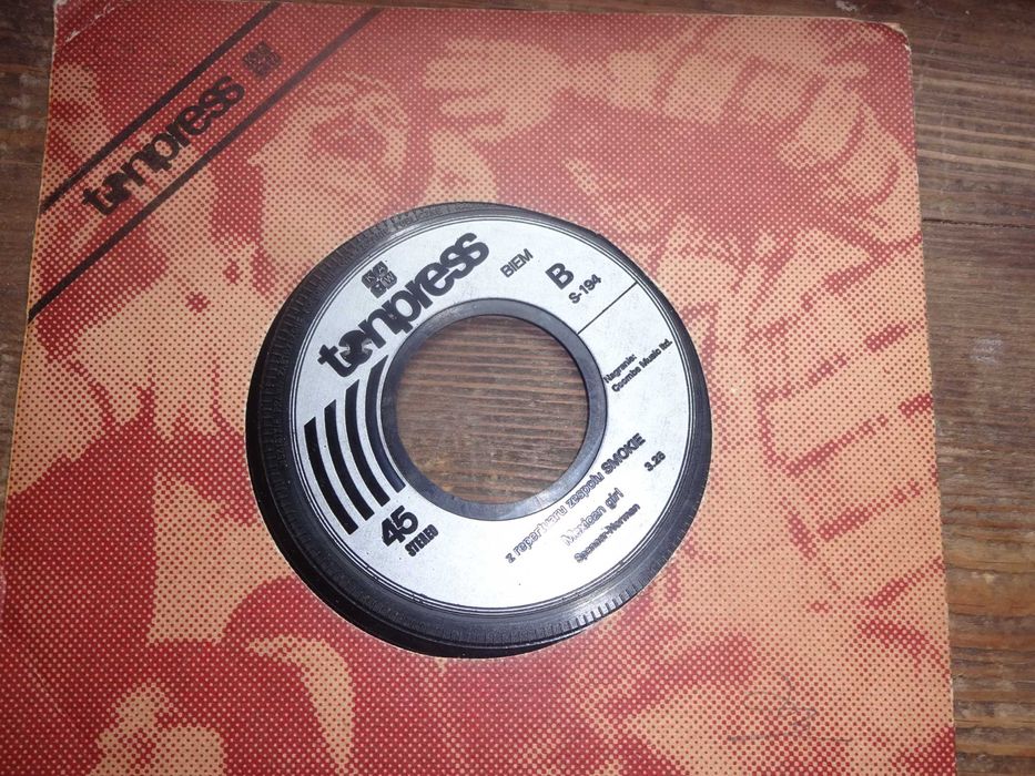 Singiel z repertuaru Abby,Smokie.