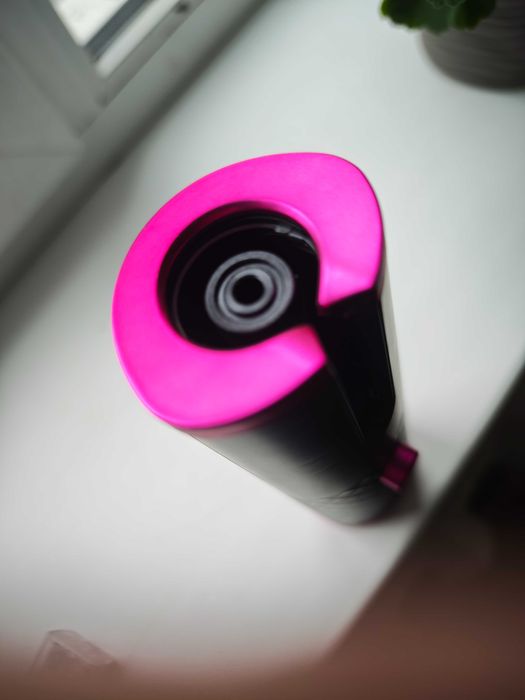 Беспроводная плойка-стайлер для завивки волос