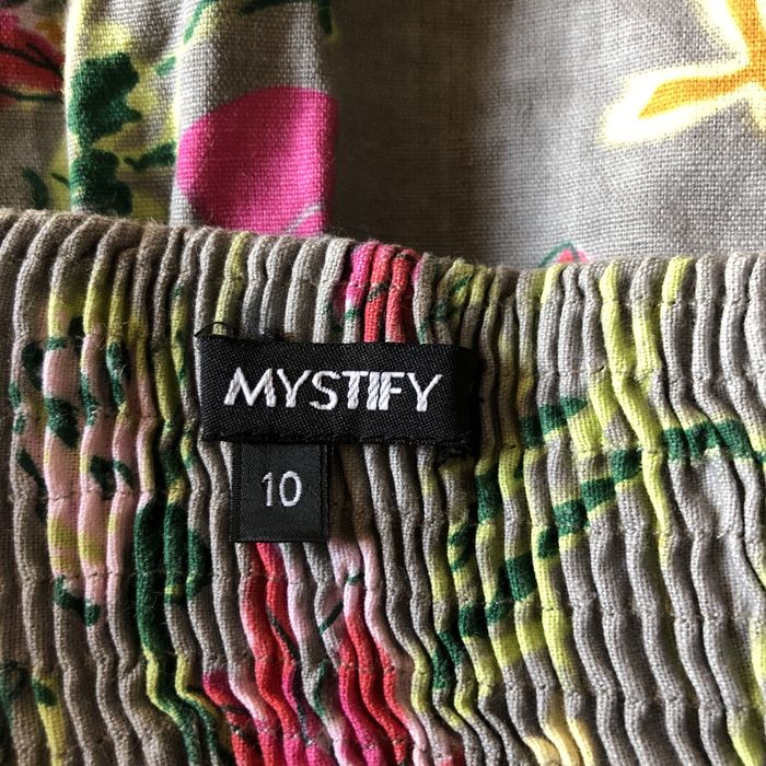 Spódnica w kwiaty Mystify [10]