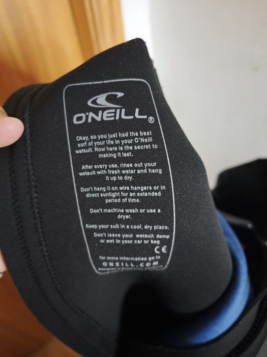 Fatos de surf usados