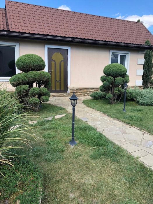 Ландшафтний дизайн догляд за зеленими насадженями