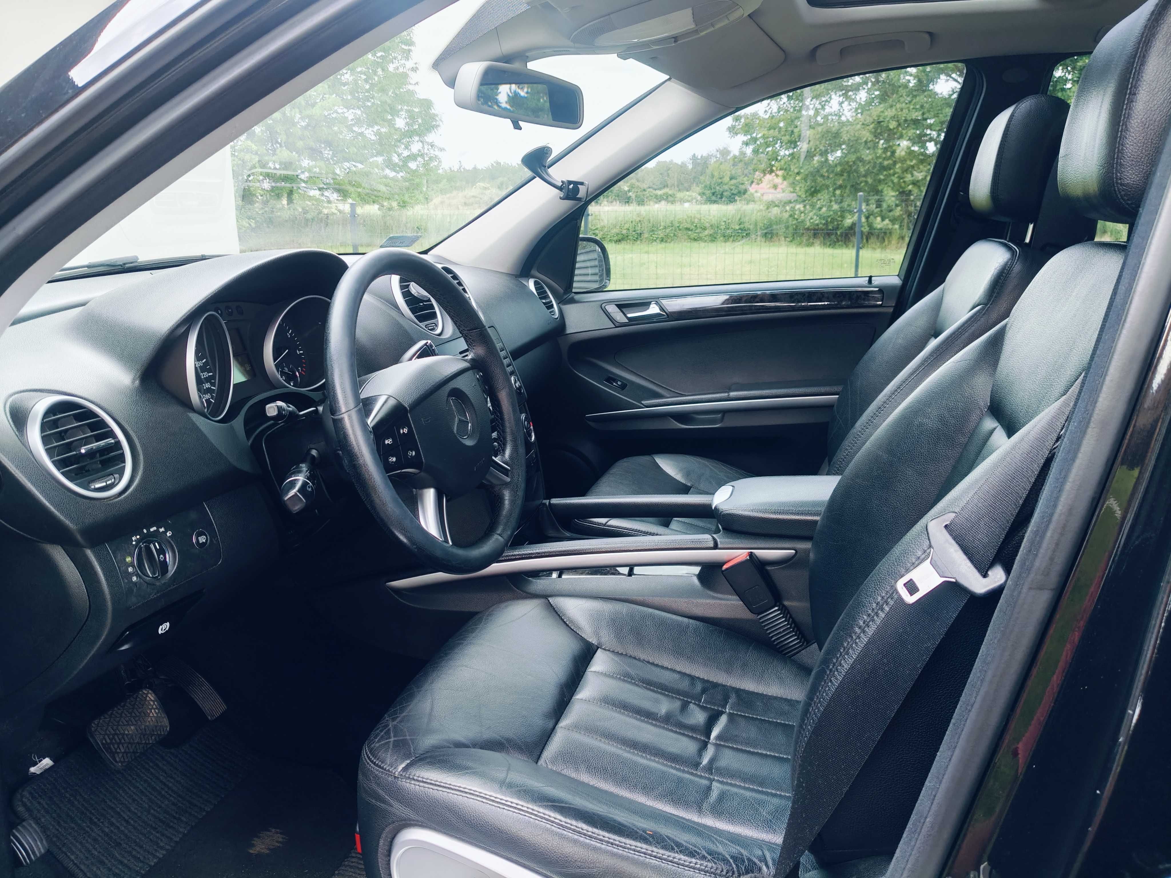 Mercedes-Benz ML 350 4MATIC  , mały przebieg , bez pneumatyki Szwajcar