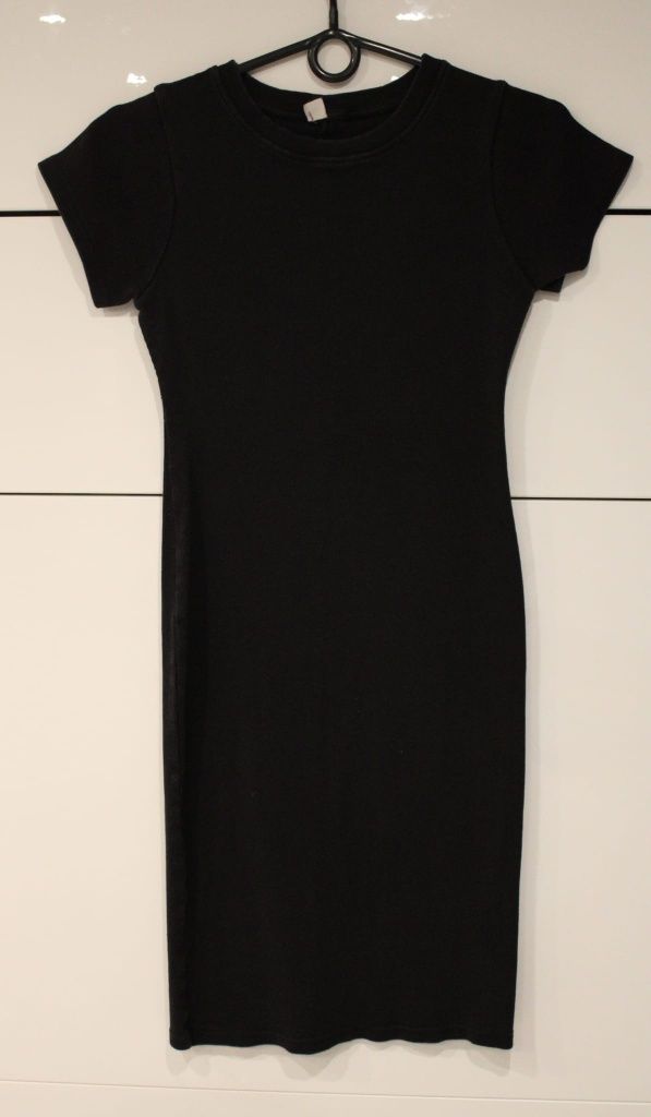 Sukienka mała czarna rozmiar 40