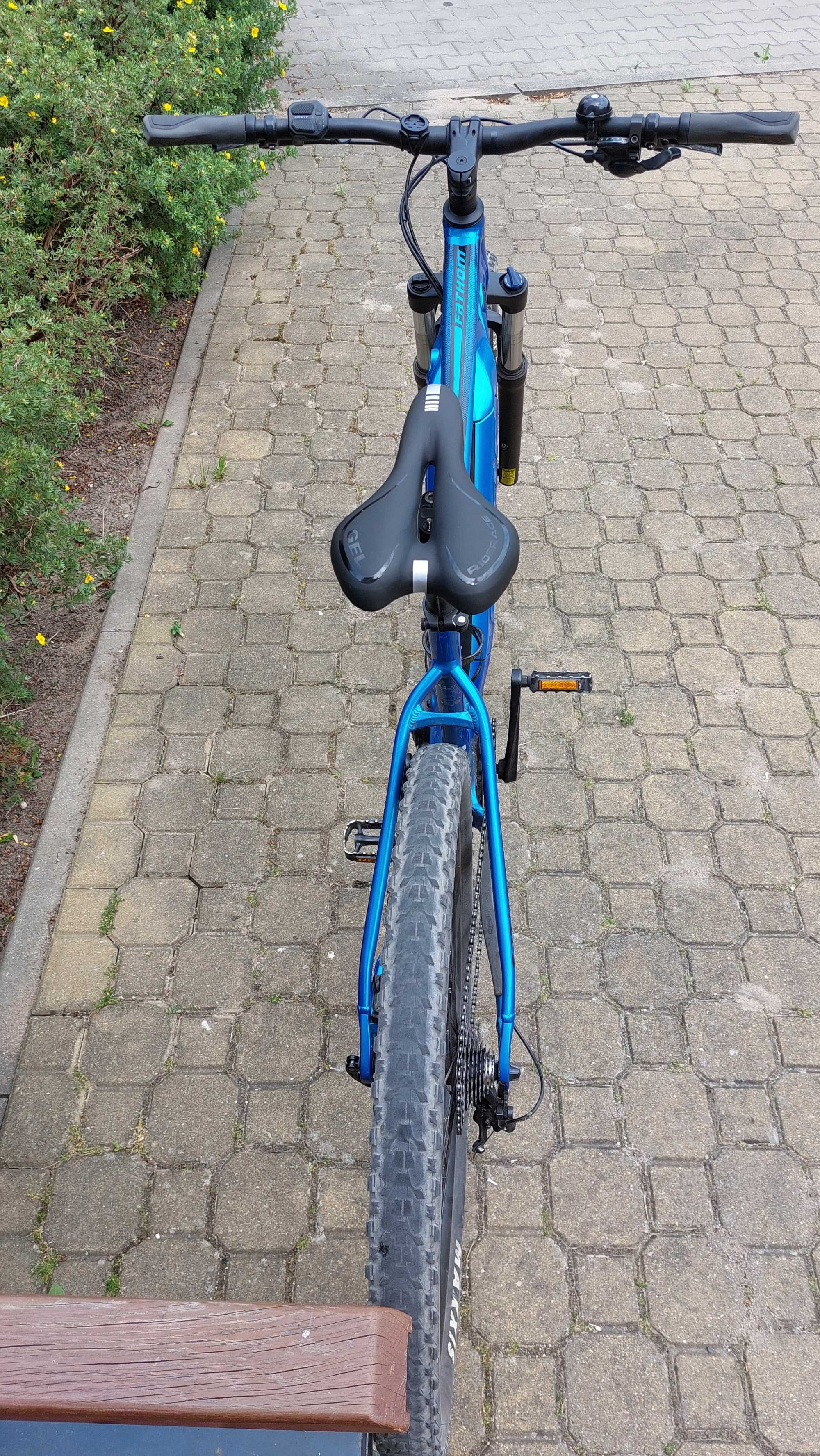 Gaint Fathum 29" rama M