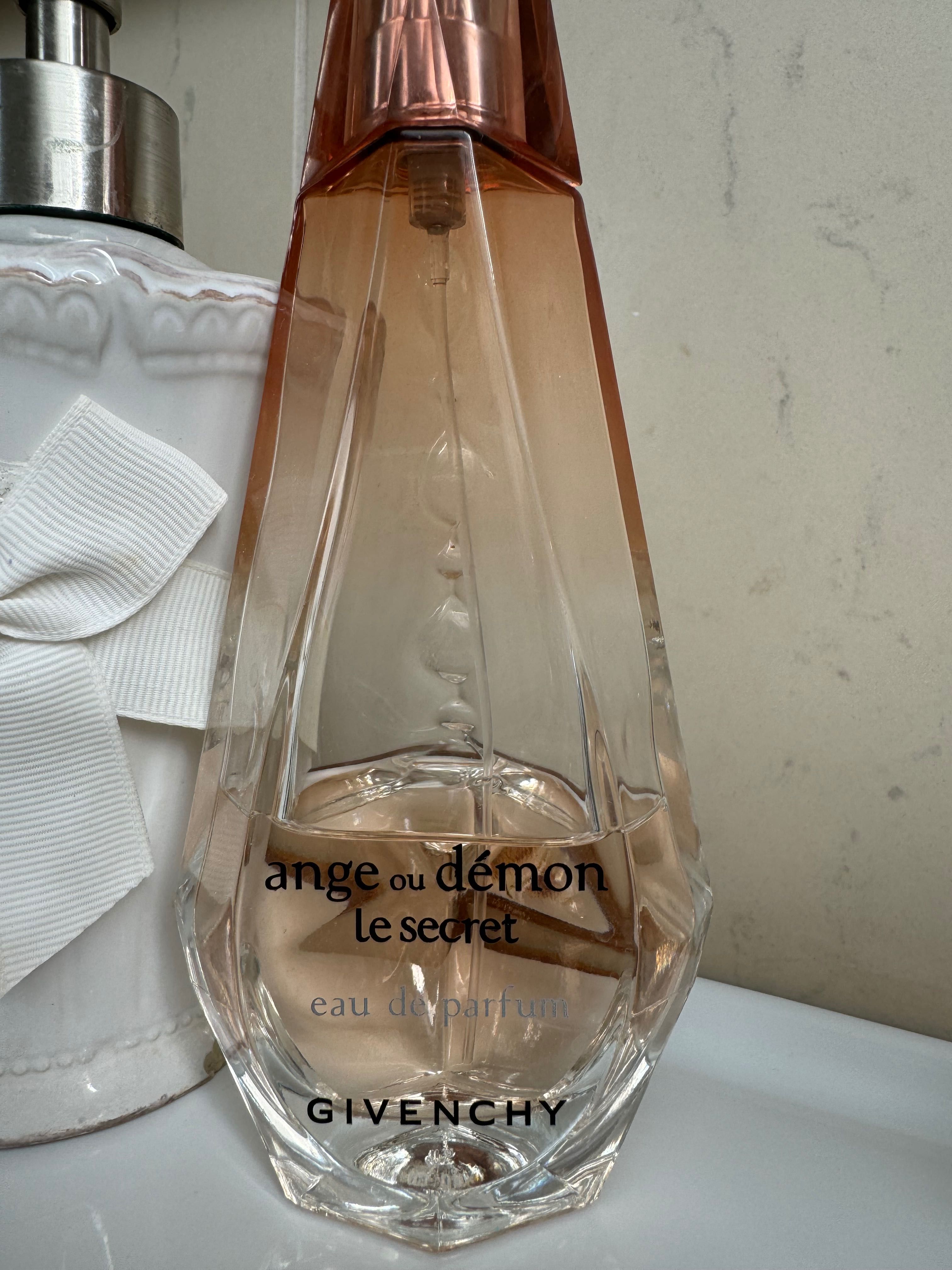 GIVENCHY
Ange ou Démon Le Secret
woda perfumowana dla kobiet