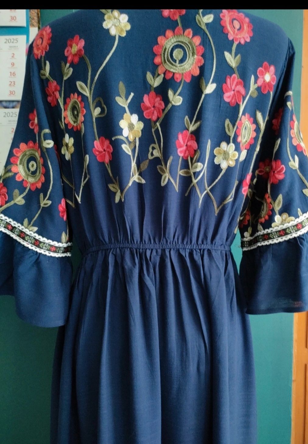 Lniana sukienka haftowana boho, 100% len L