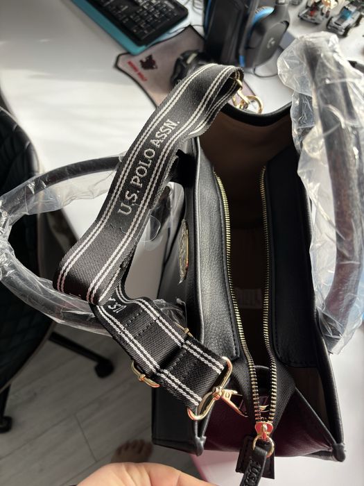 Жіноча чорна сумка. U.S. POLO ASSN.