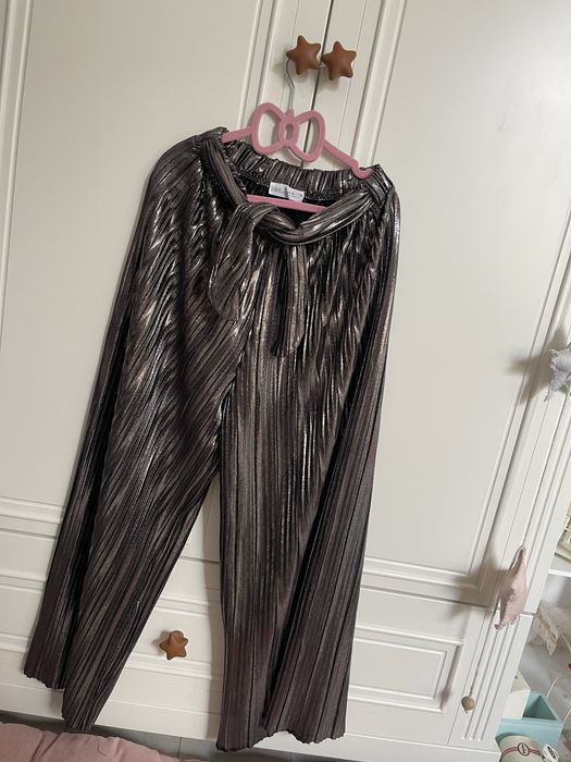 Piekne spodnie szerokie wide leg plisowane Zara