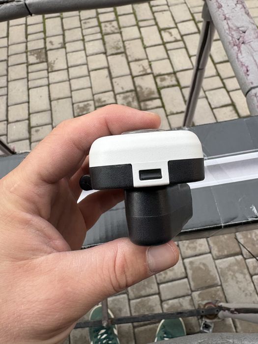 Фонарик у автобокс Thule Box Light 6951 світло свет туле