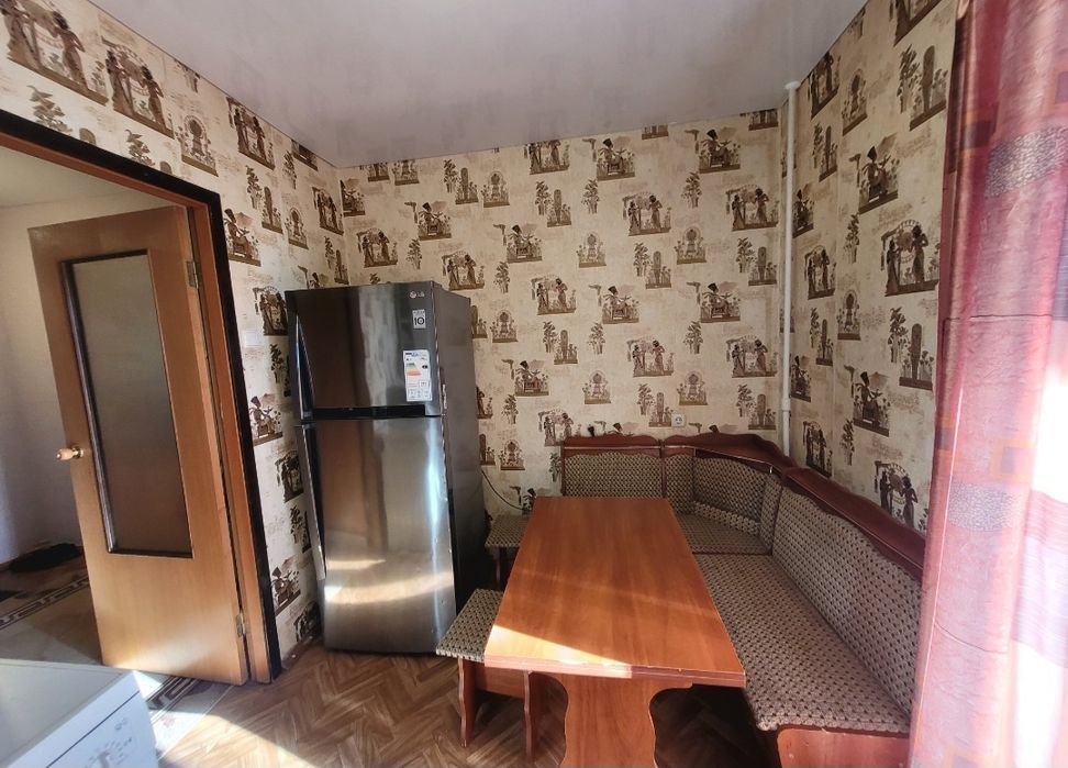 Продам 1-к.кв, 42кв.м, ул.Кричевского, 41, с/м Класс напротив