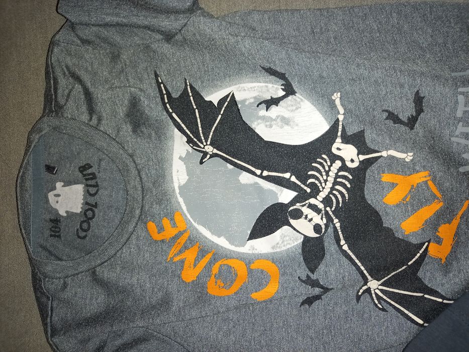 Bluski zombie i szkielet r.104 Halloween
