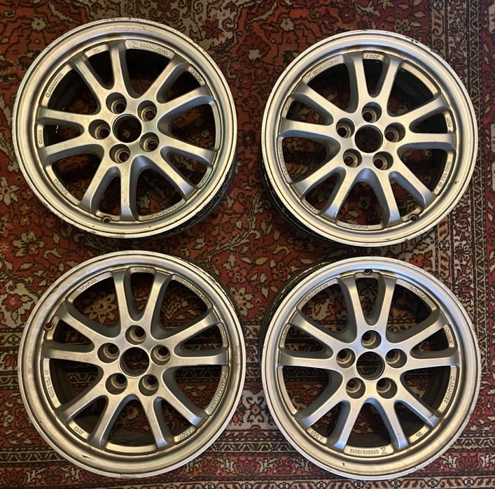 Диски R15 для Toyota Prius 50 кузов