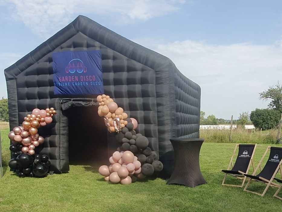 Dmuchany Namiot Disco, Kolorowe Miny Dymne, Fontanny Iskier, Confetti