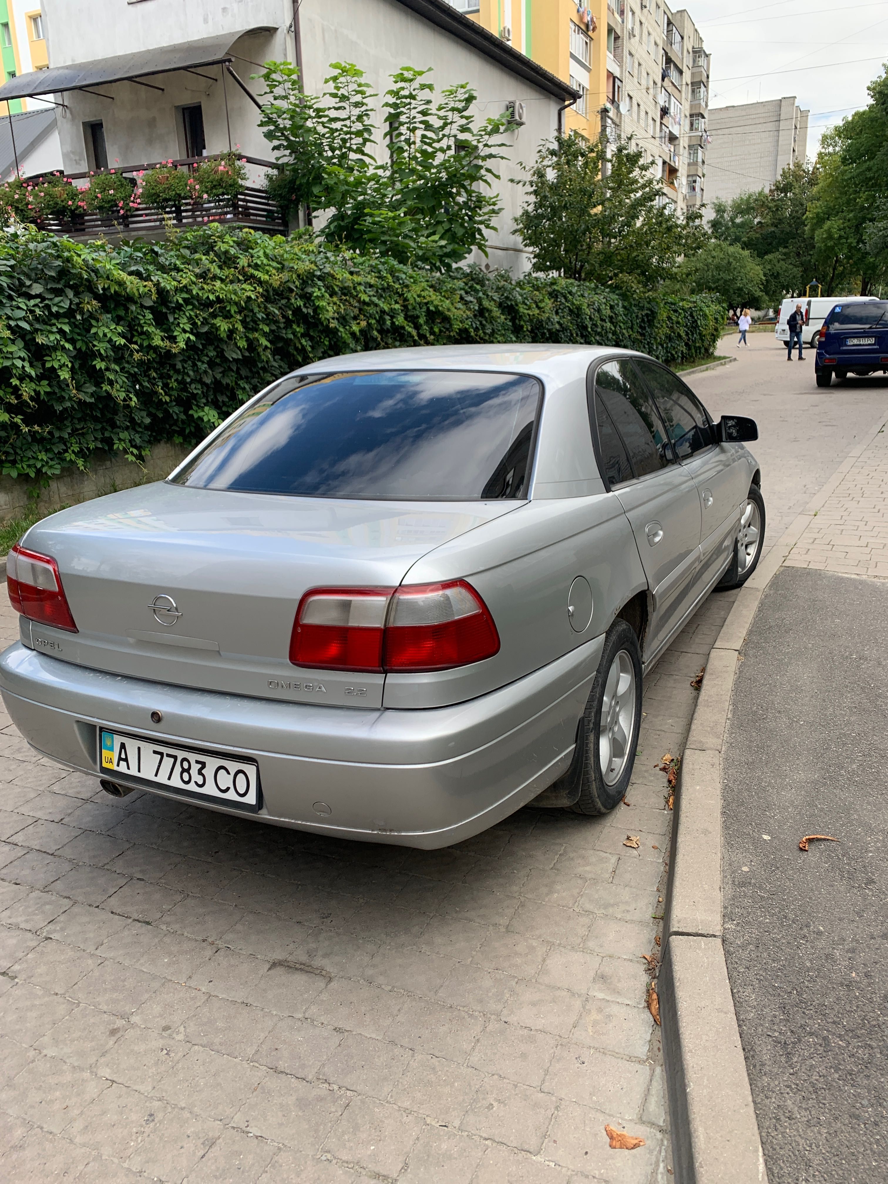 Opel omega срочний продаж.