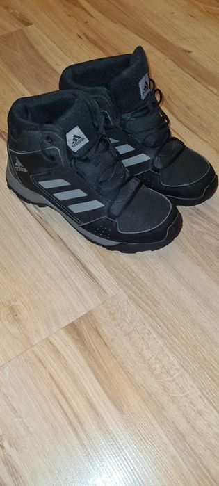 Buty wysokie adidas