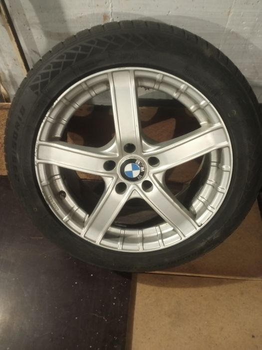Продам колёса на BMW на 18