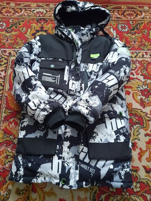 Зимова куртка для підлітка р 154 см