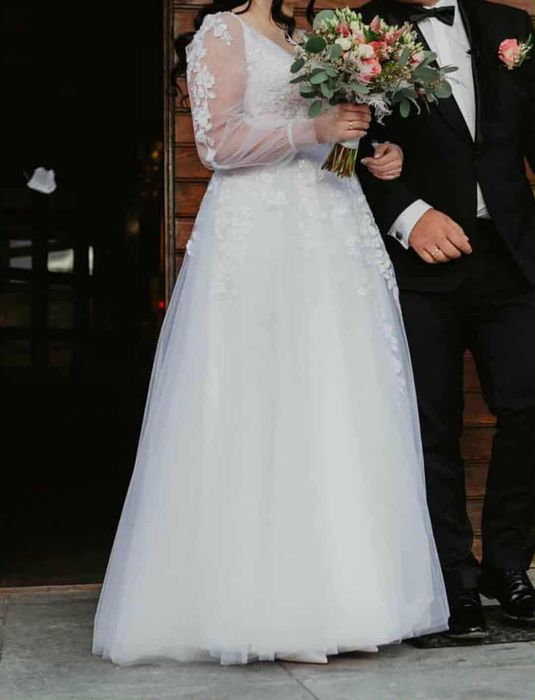 Suknia ślubna biała