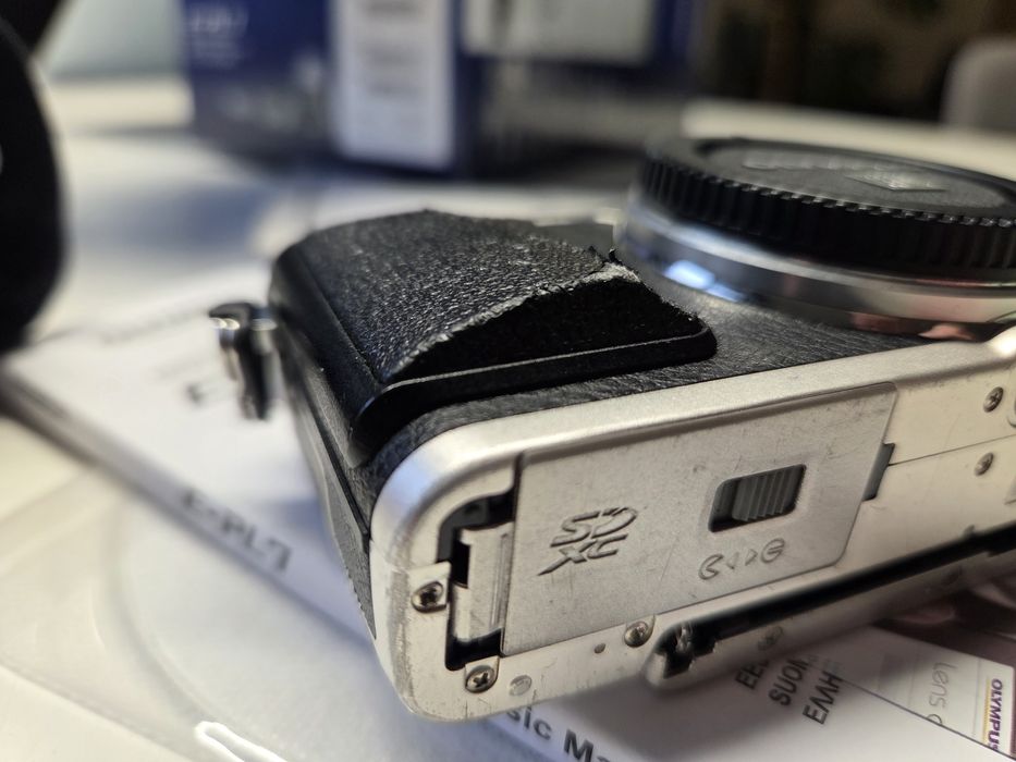 Olympus PEN E-PL7 uszkodzony