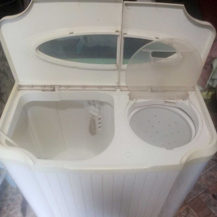 Стиральна машинка