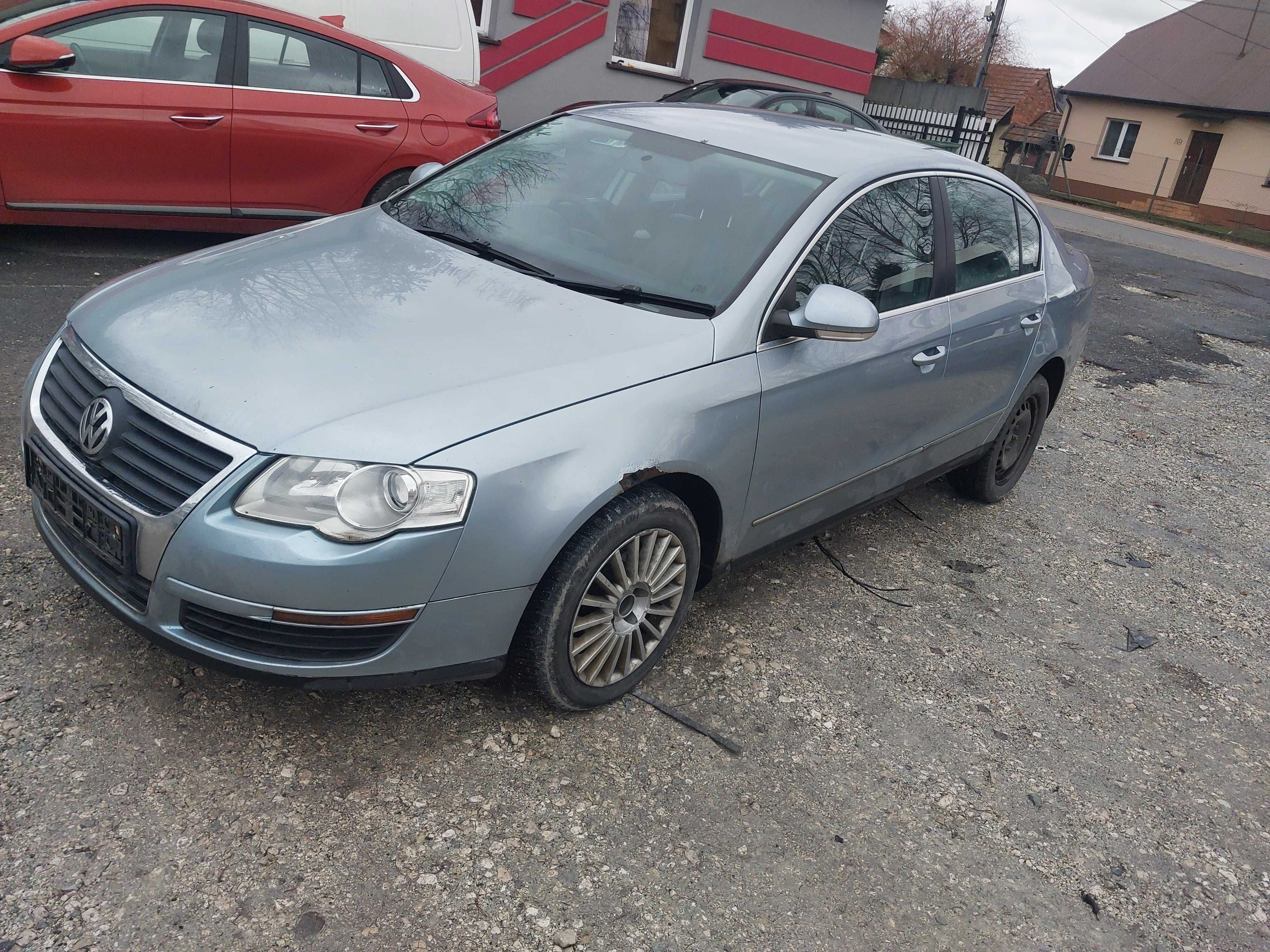 Zderzak przod przedni vw passat b6   lb5m   2007r