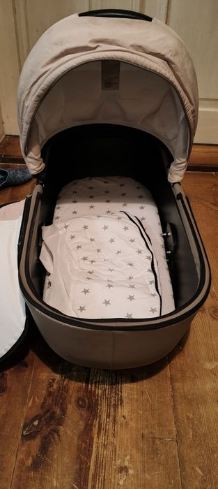 Коляска дитяча (люлька,прогулянковий блок)