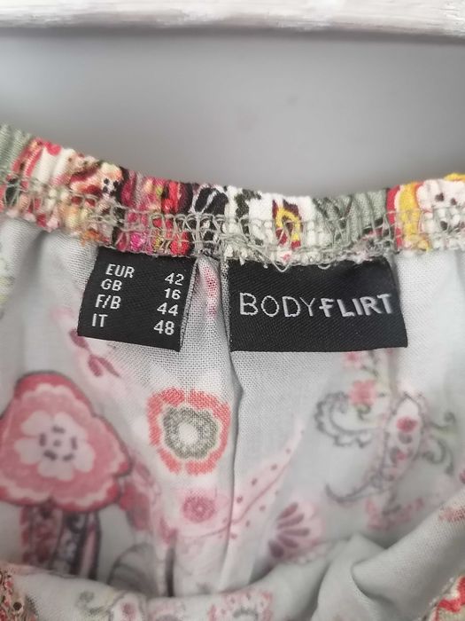 Nowa sukienka hiszpanka maxi w kwiaty 42 wiskoza