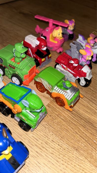 Figurki Psi Patrol Spin Master  - Chase , Skye, Rocky, Rubble