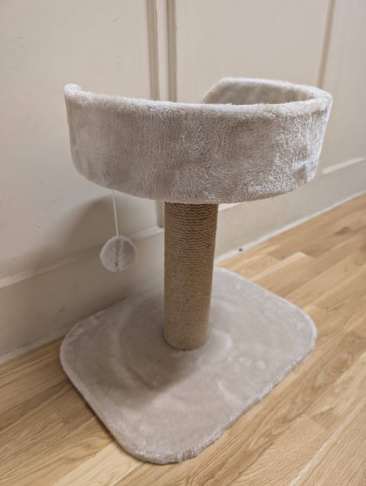 Trixie Mały Drapak dla Kota Kociąt Mica Jasnoszary 45x35x46cm MAŁY