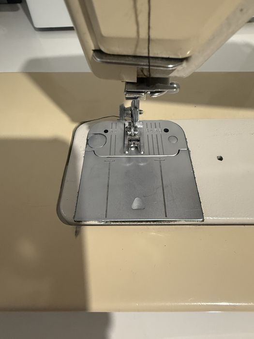 Maszyna do szycia Łucznik 884 wieloczynnosciowa