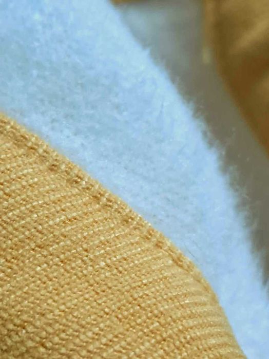 Тепла яскрава сукня в японському стилі