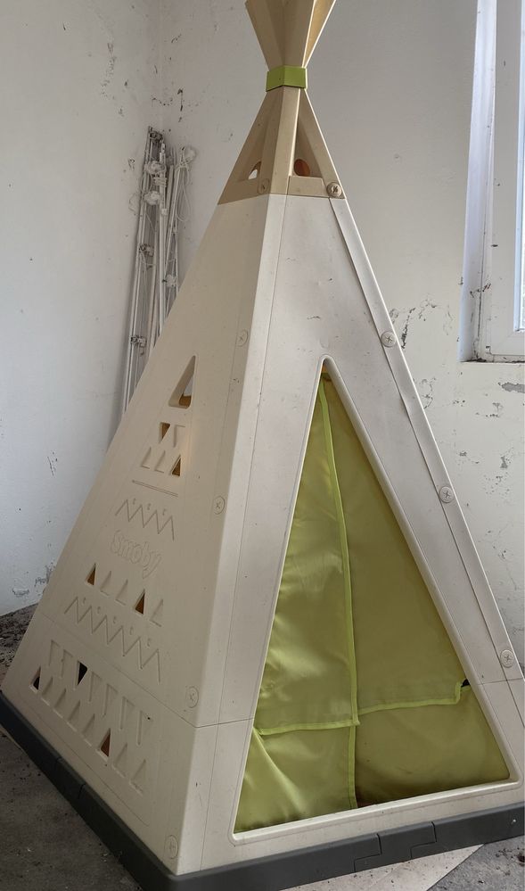 Tenda “tipi” (exterior/interior)