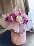 Flowerboxy z kwiatów z wosku sojowego