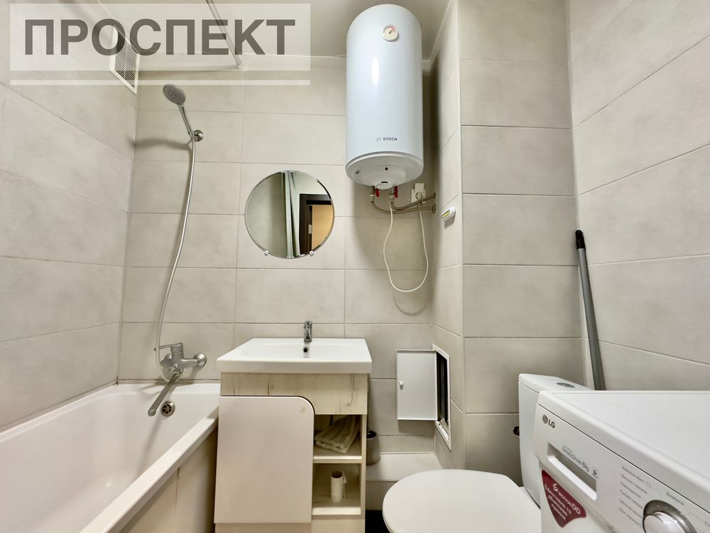 Продам 2 кімн.квартиру з Евро-ремонтом вул. Лебединська ( р-н АТБ).
