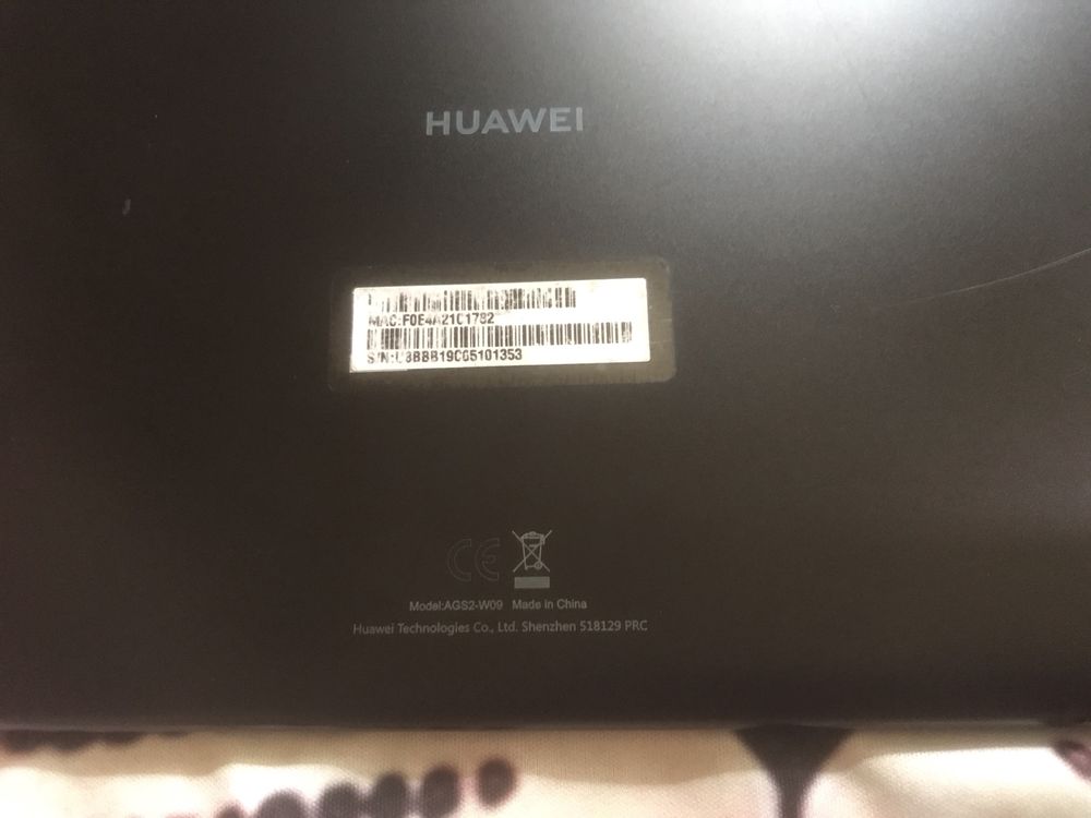 Huawei MediaPad T5, 3/32GB, экран 10 дюймов. Отличный