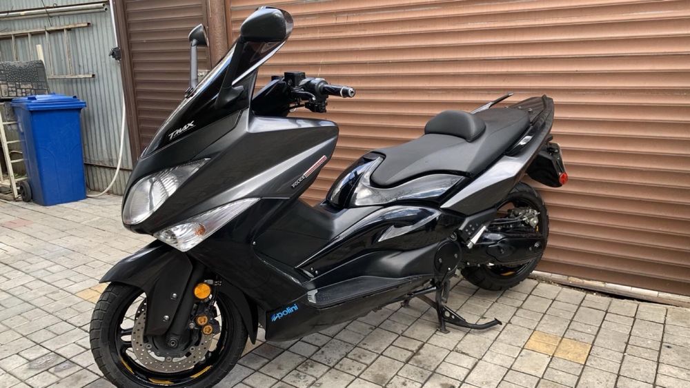 Хороший Yamaha T max 500