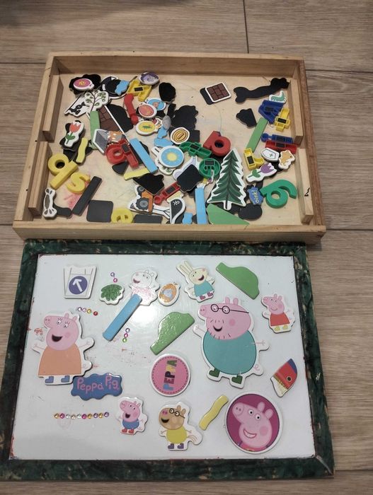 Tablica z magnesami Peppa Pig